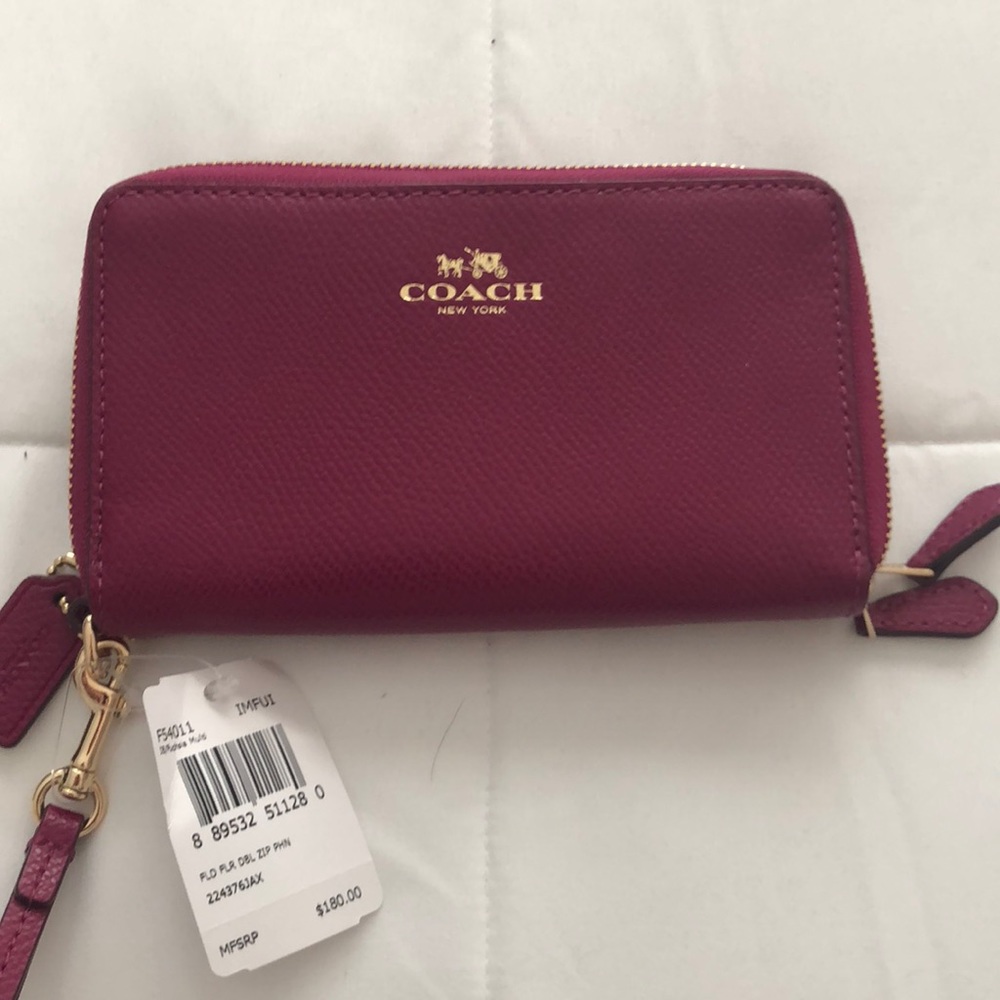 New with tags Coach Wristlet/ Wallet
